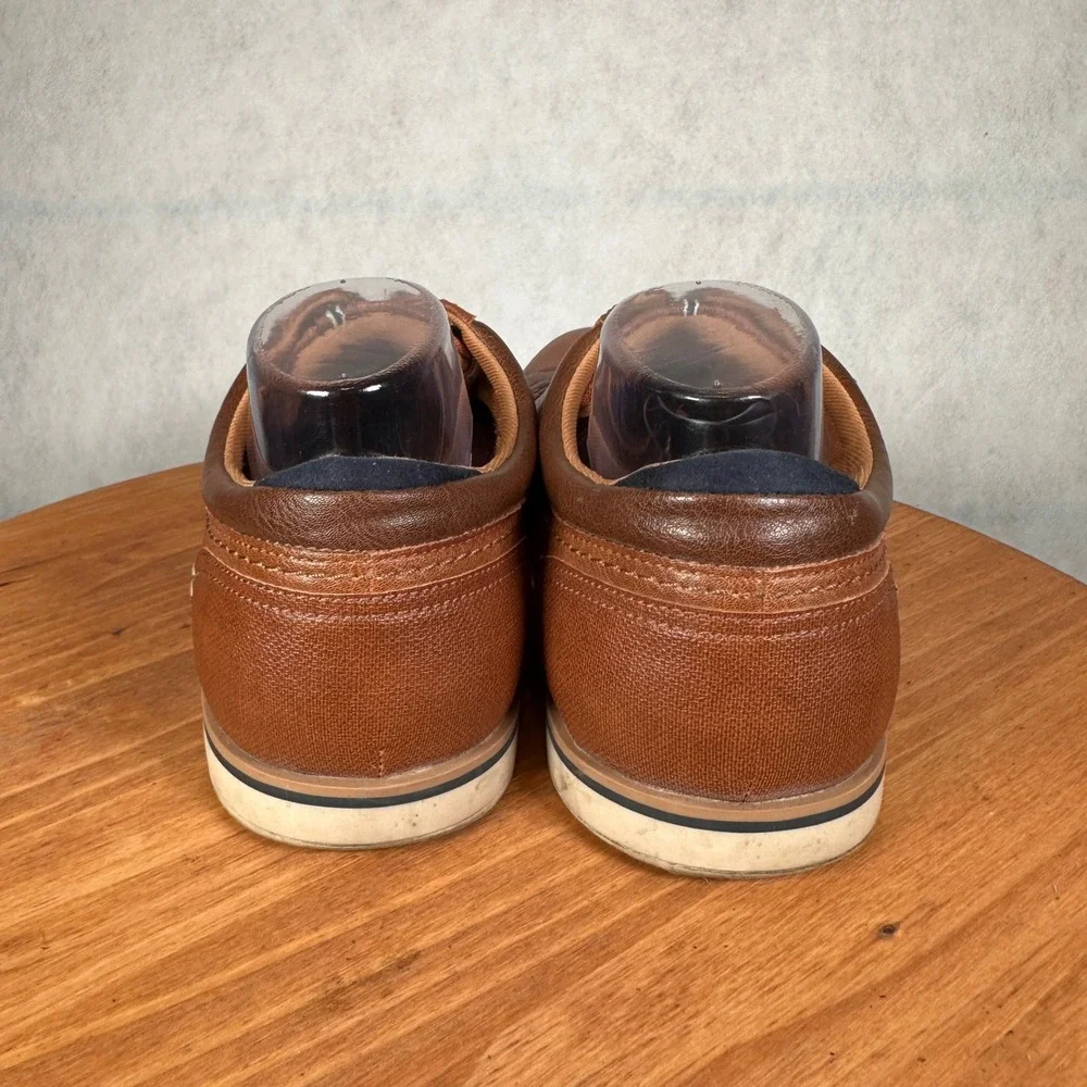 Aldo lace up